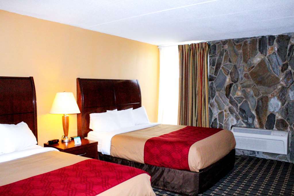 Econo Lodge Inn & Suites Brookings Habitación foto