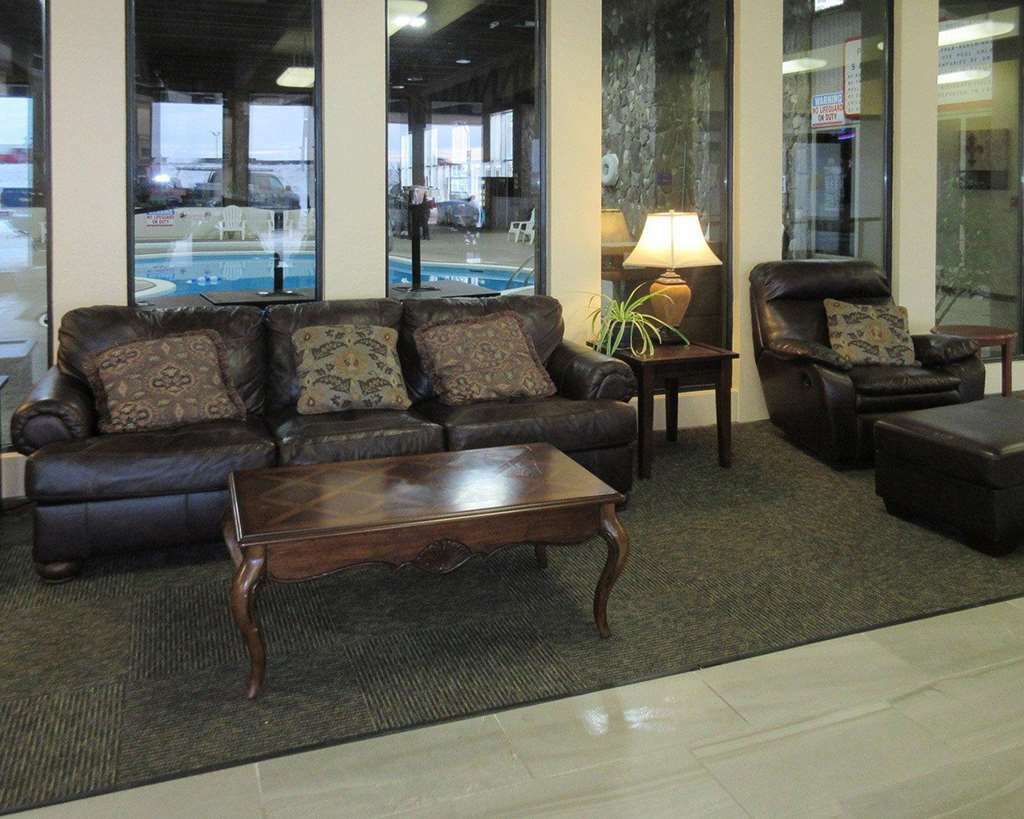 Econo Lodge Inn & Suites Brookings Interior foto